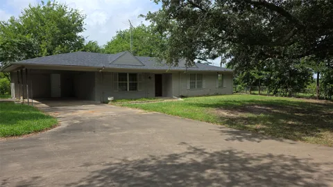 1664 HWY 56 E