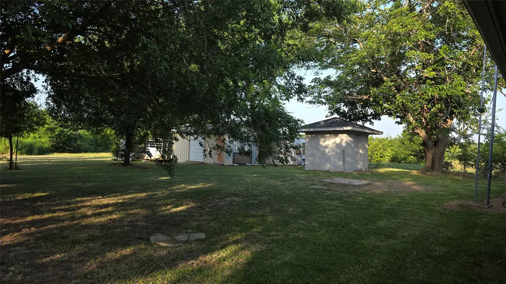 1664 HWY 56 E Bonham, TX 75418