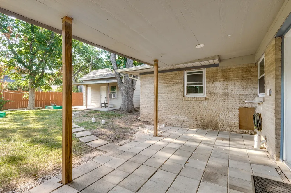 13520 Mount Castle Drive Farmers Branch, TX 75234