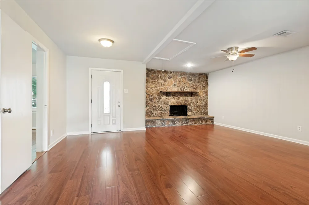 13520 Mount Castle Drive Farmers Branch, TX 75234