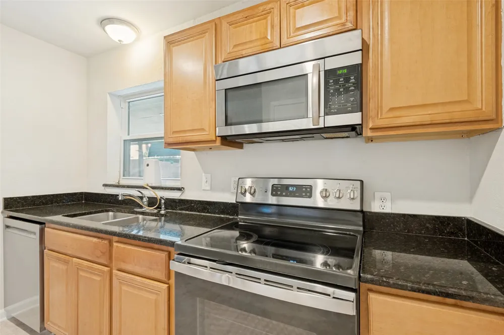 13520 Mount Castle Drive Farmers Branch, TX 75234
