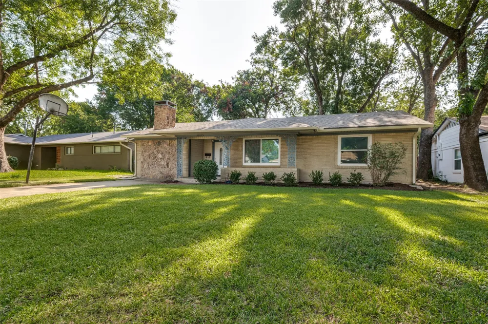 13520 Mount Castle Drive Farmers Branch, TX 75234