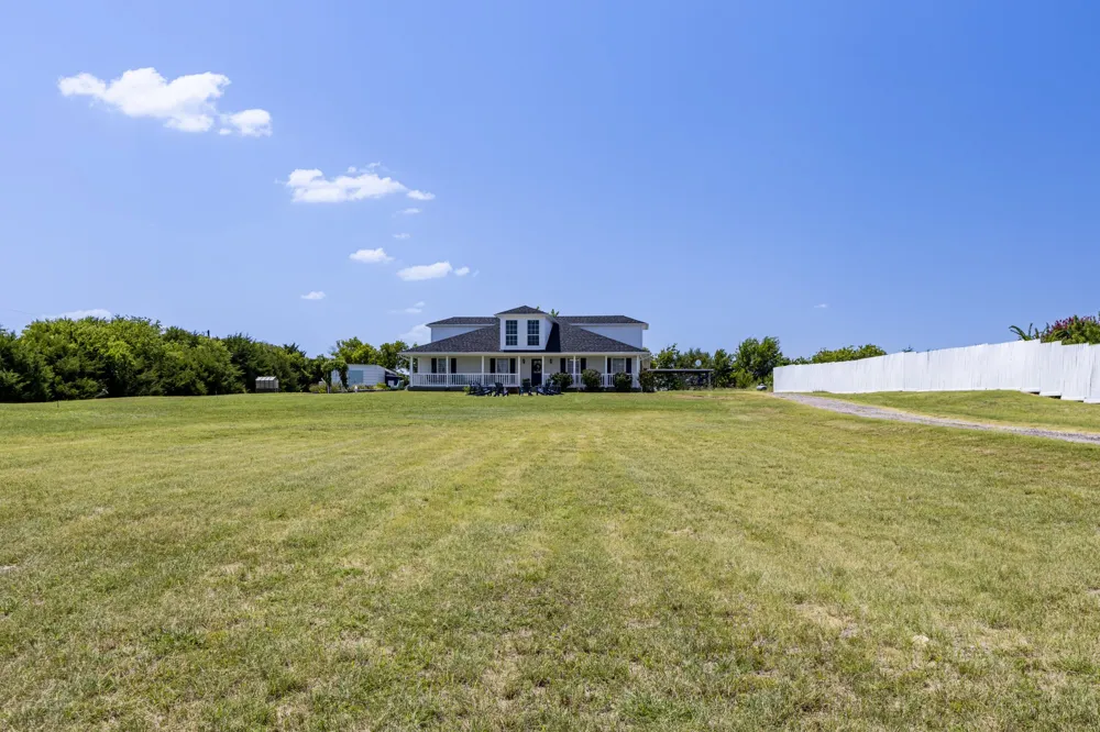 18116 County Road 949 Rockwall, TX 75087