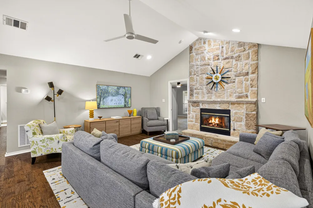 18116 County Road 949 Rockwall, TX 75087