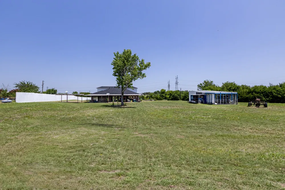 18116 County Road 949 Rockwall, TX 75087