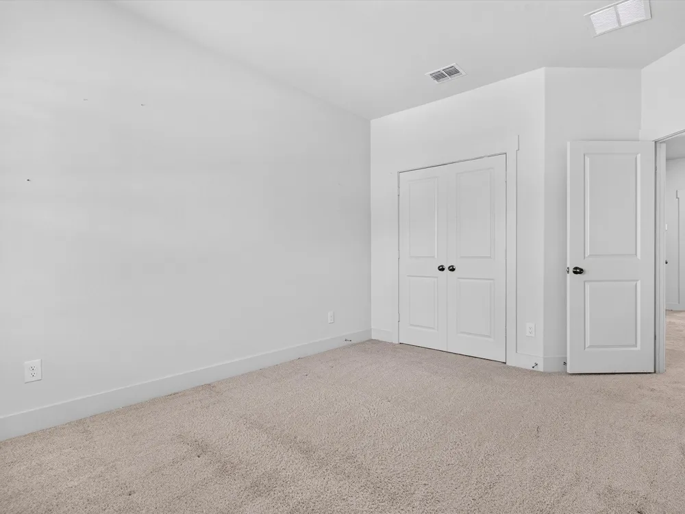 1423 Silver Marten Trail Arlington, TX 76005