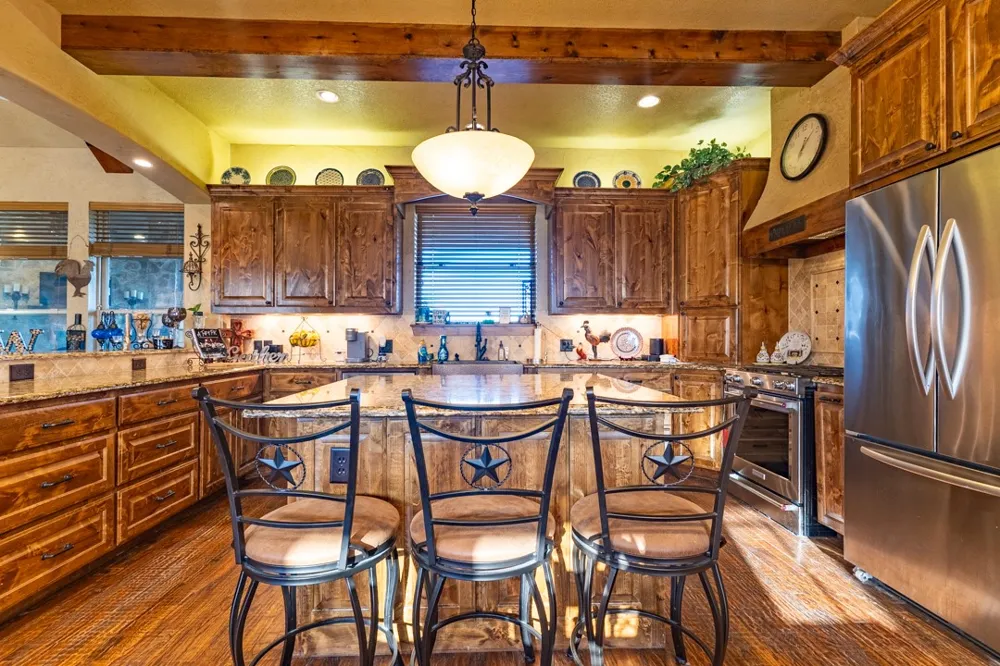 3179 Canyon Wren Loop Possum Kingdom Lake, TX 76449