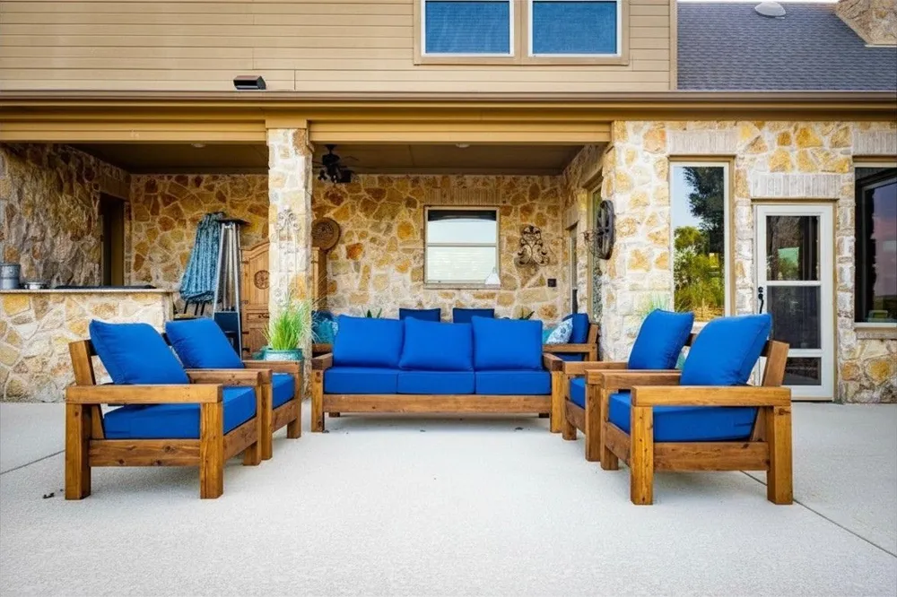 3179 Canyon Wren Loop Possum Kingdom Lake, TX 76449