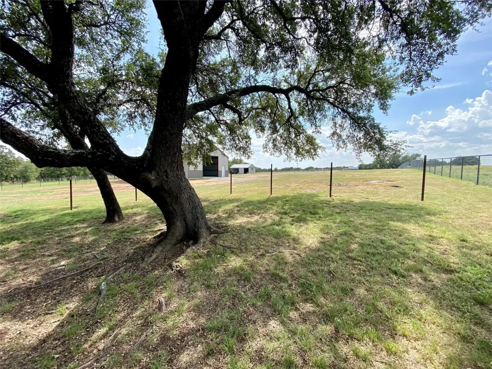 109 Silver Saddle Circle Weatherford, TX 76087