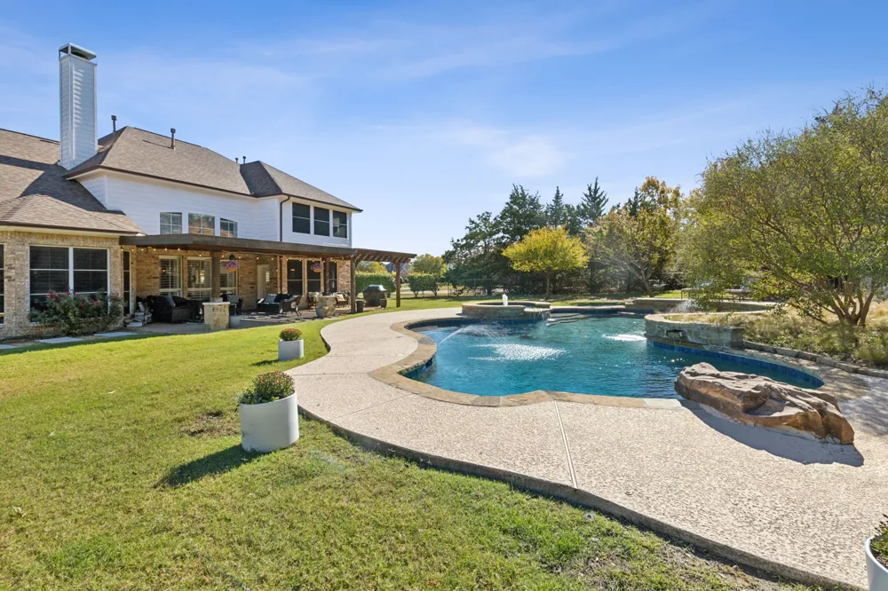 5801 Hathaway Drive Parker, TX 75002