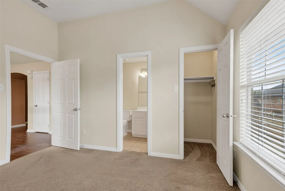 6421 Fieldcrest Lane Sachse, TX 75048