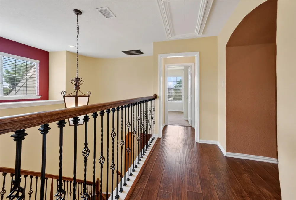 6421 Fieldcrest Lane Sachse, TX 75048