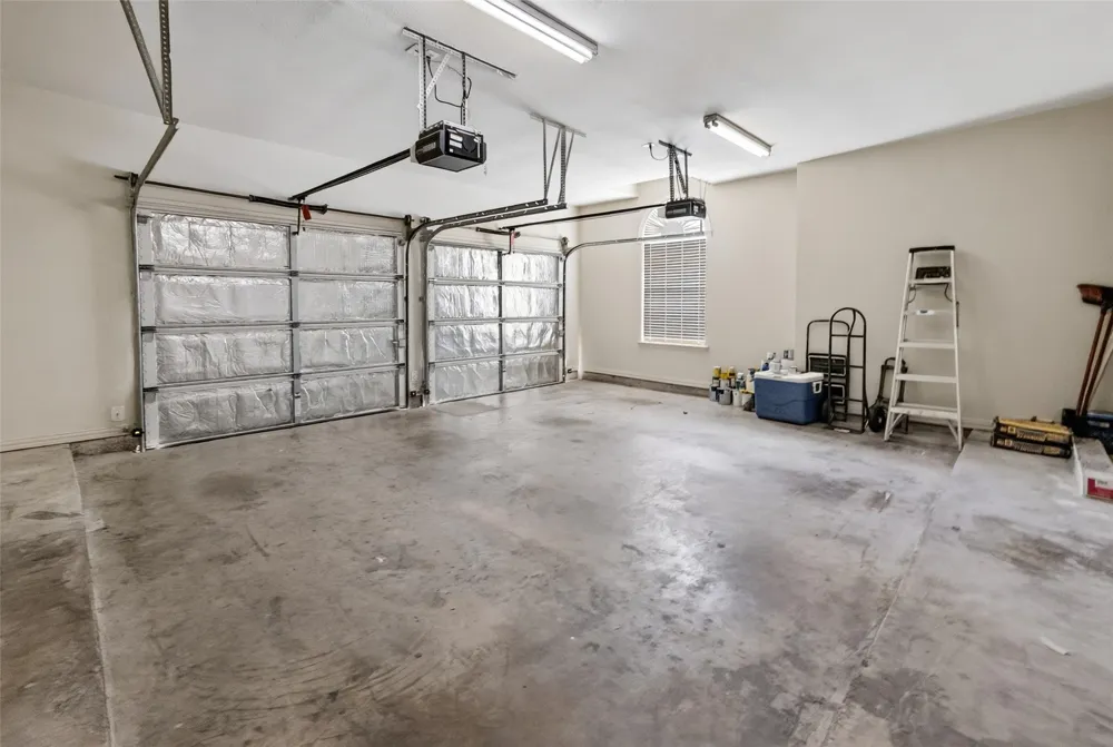 6421 Fieldcrest Lane Sachse, TX 75048