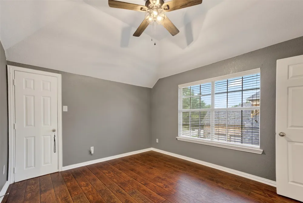 6421 Fieldcrest Lane Sachse, TX 75048
