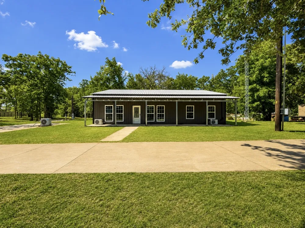 381 Vz County Road 1922 Fruitvale, TX 75127