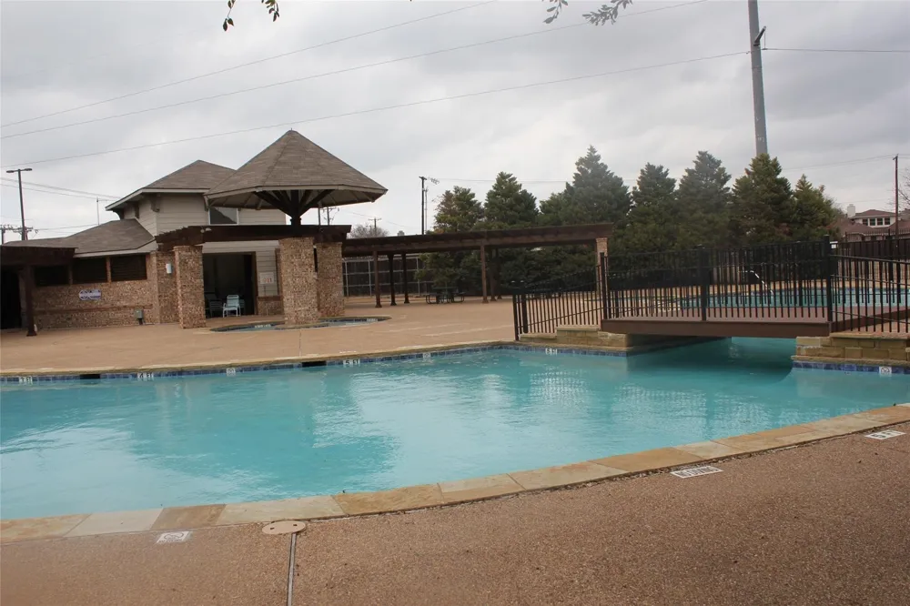 114 Briar Oak Drive Murphy, TX 75094