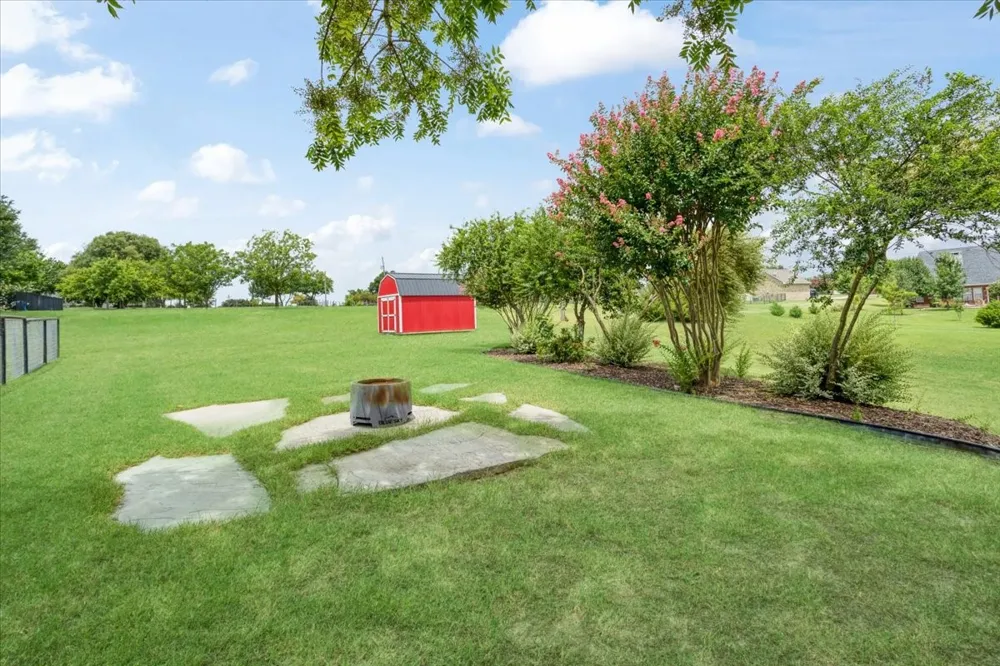 146 Derby Drive Van Alstyne, TX 75495