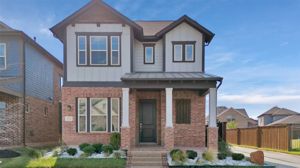 4310 Indigo Lark Lane Arlington, TX 76005