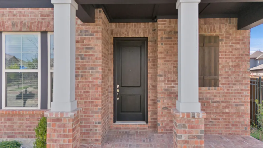 4310 Indigo Lark Lane Arlington, TX 76005