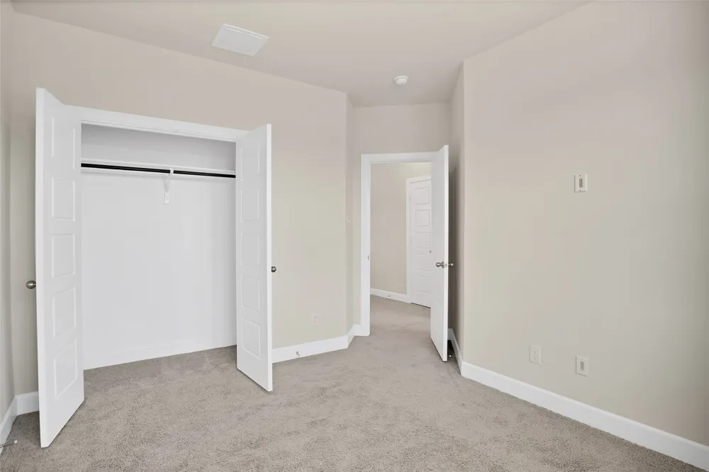 4310 Indigo Lark Lane Arlington, TX 76005