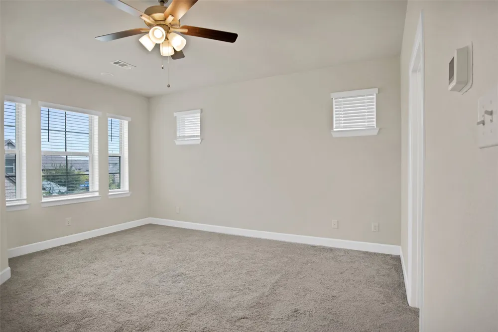 4310 Indigo Lark Lane Arlington, TX 76005