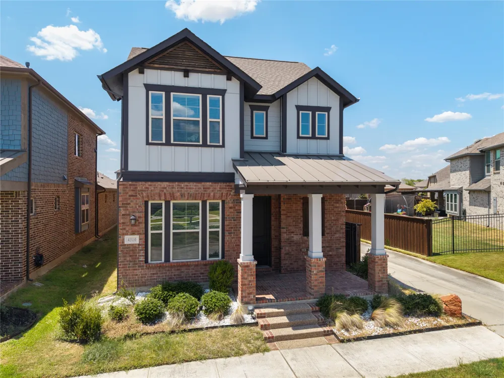 4310 Indigo Lark Lane Arlington, TX 76005