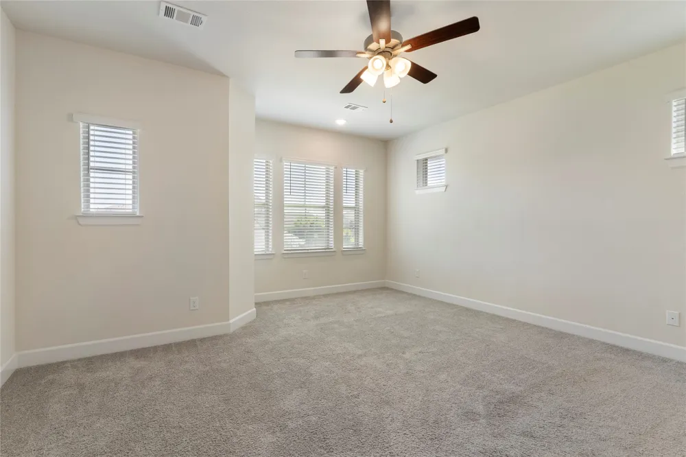 4310 Indigo Lark Lane Arlington, TX 76005