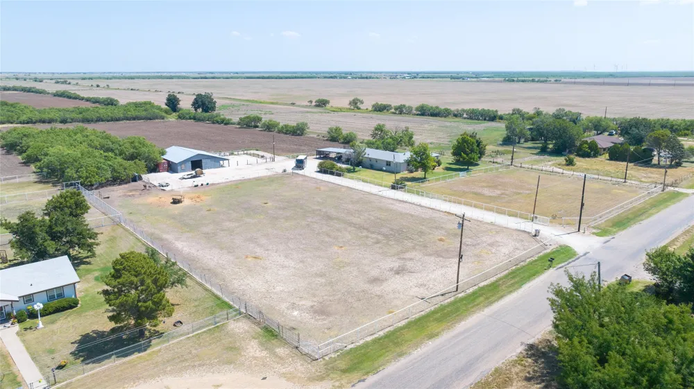 542 County Road 505 Abilene, TX 79601