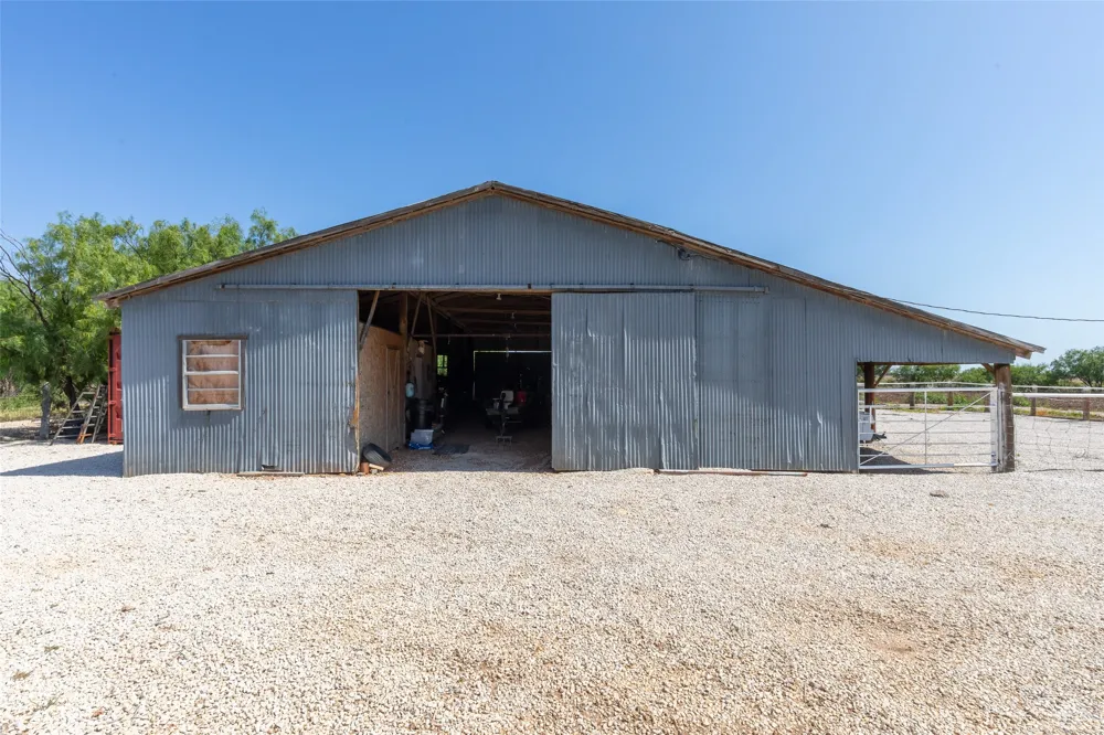 542 County Road 505 Abilene, TX 79601