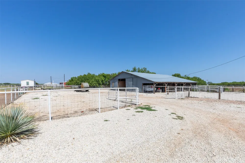 542 County Road 505 Abilene, TX 79601
