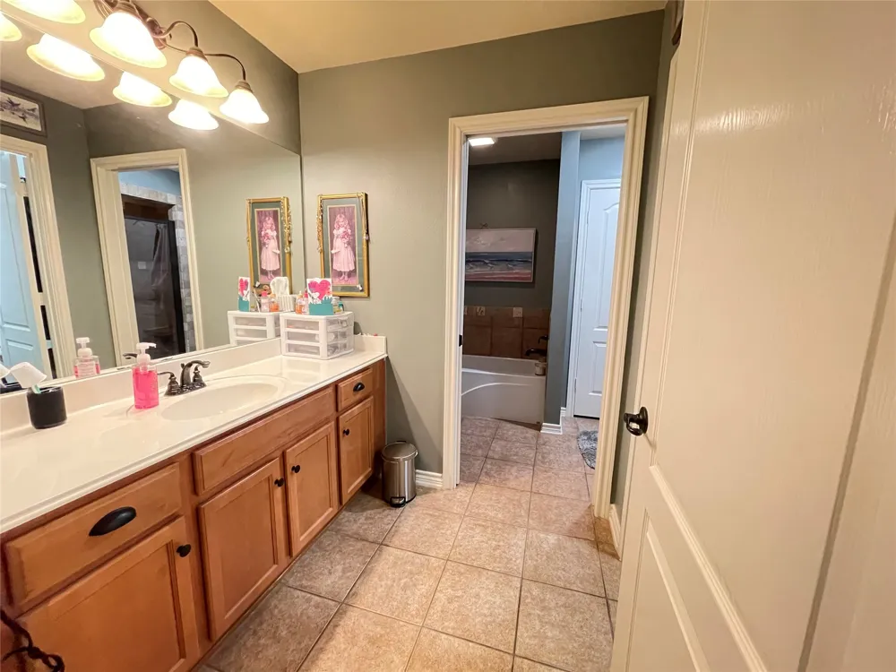 421 W Cumberland Road #701 Tyler, TX 75703
