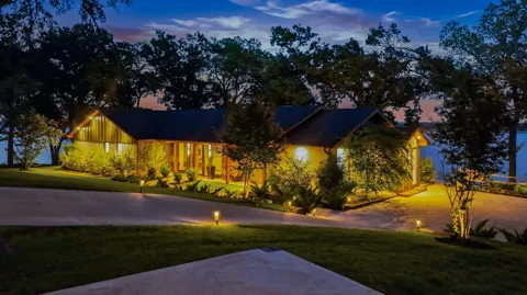7250 Briar Road