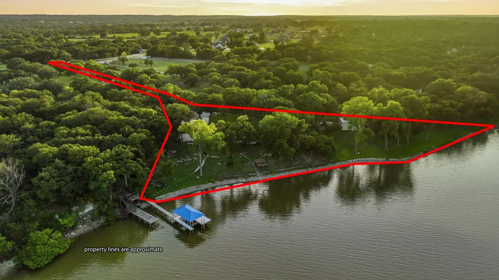 7250 Briar Road Azle, TX 76020
