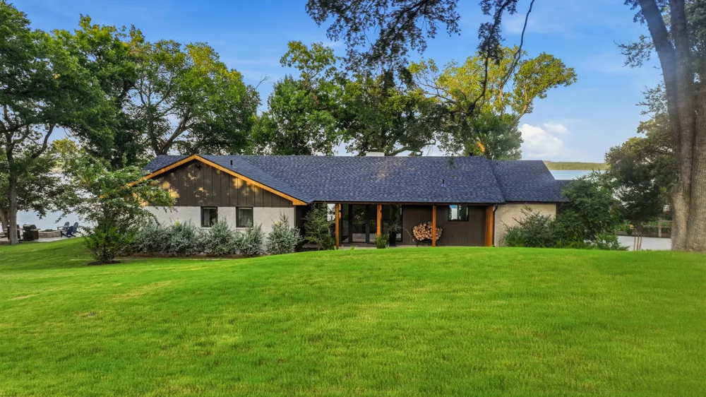 7250 Briar Road Azle, TX 76020