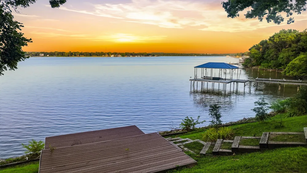 7250 Briar Road Azle, TX 76020