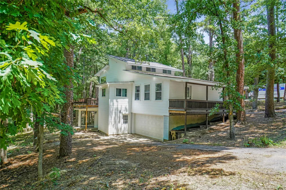2228 W Holly Trail Holly Lake Ranch, TX 75765