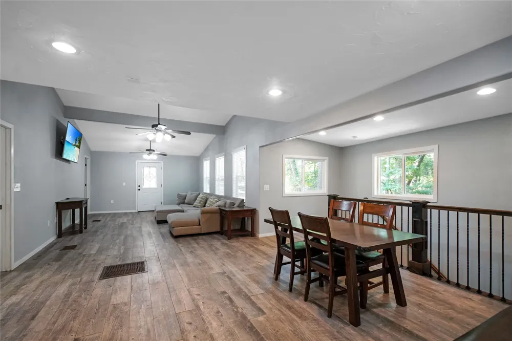 2228 W Holly Trail Holly Lake Ranch, TX 75765