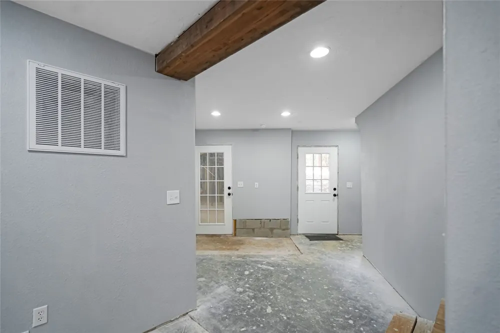2228 W Holly Trail Holly Lake Ranch, TX 75765