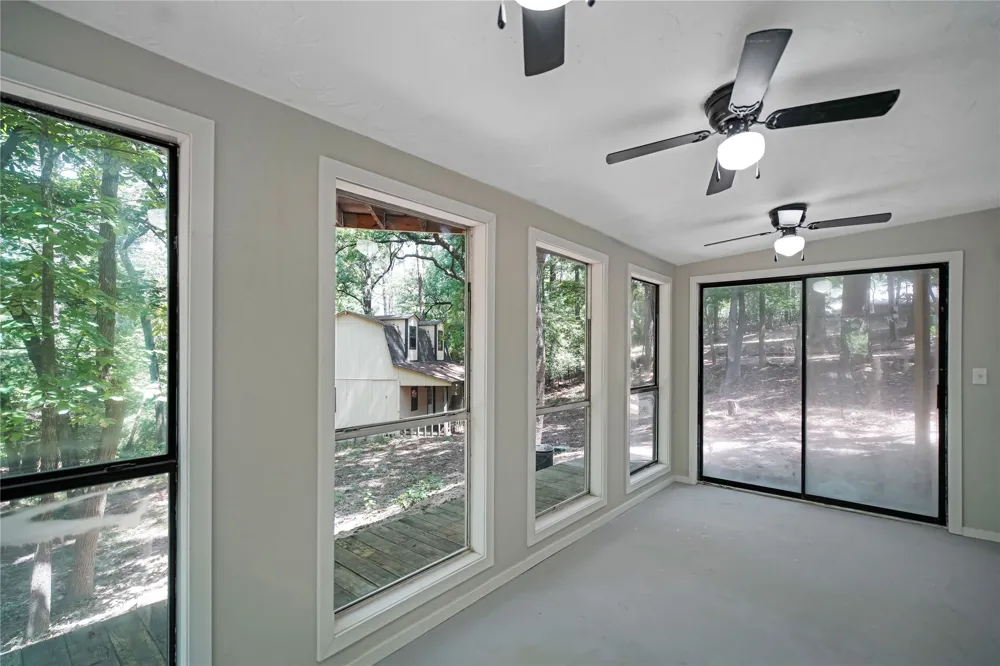 2228 W Holly Trail Holly Lake Ranch, TX 75765