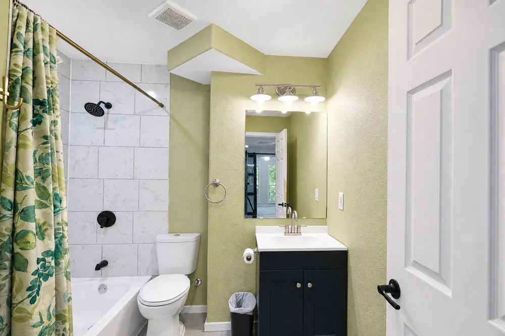 2228 W Holly Trail Holly Lake Ranch, TX 75765