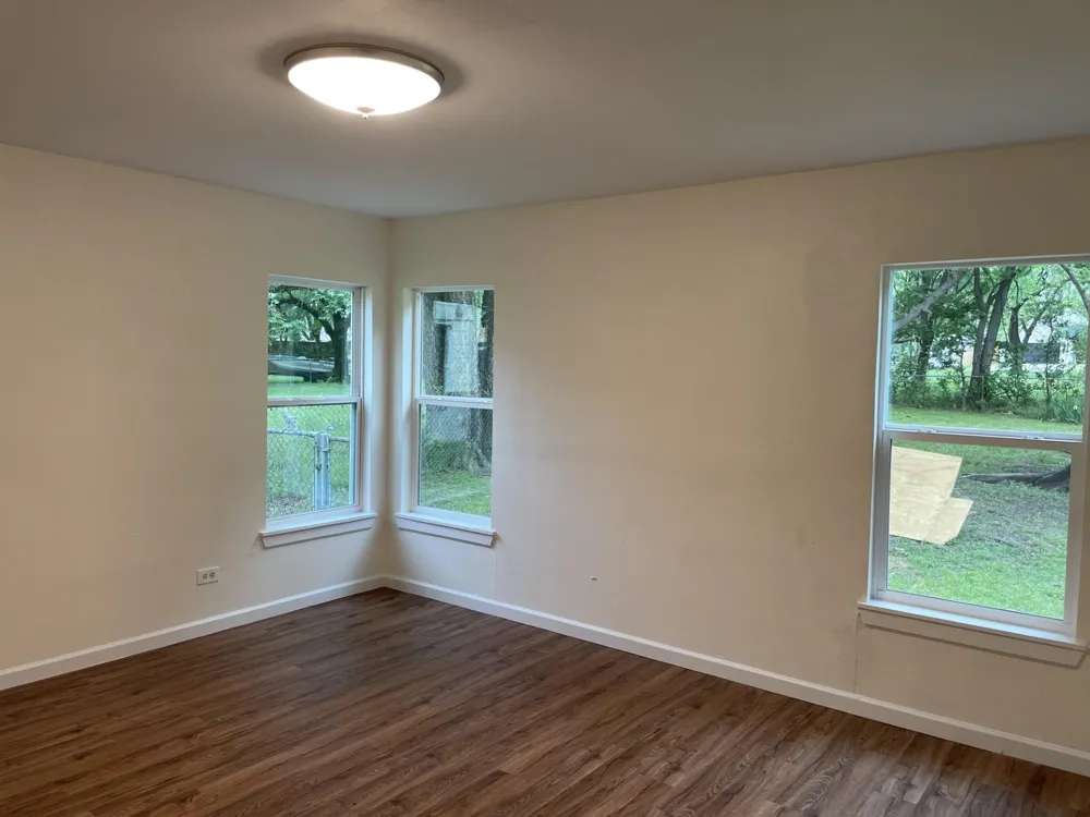 513 W Florence Street Denison, TX 75020