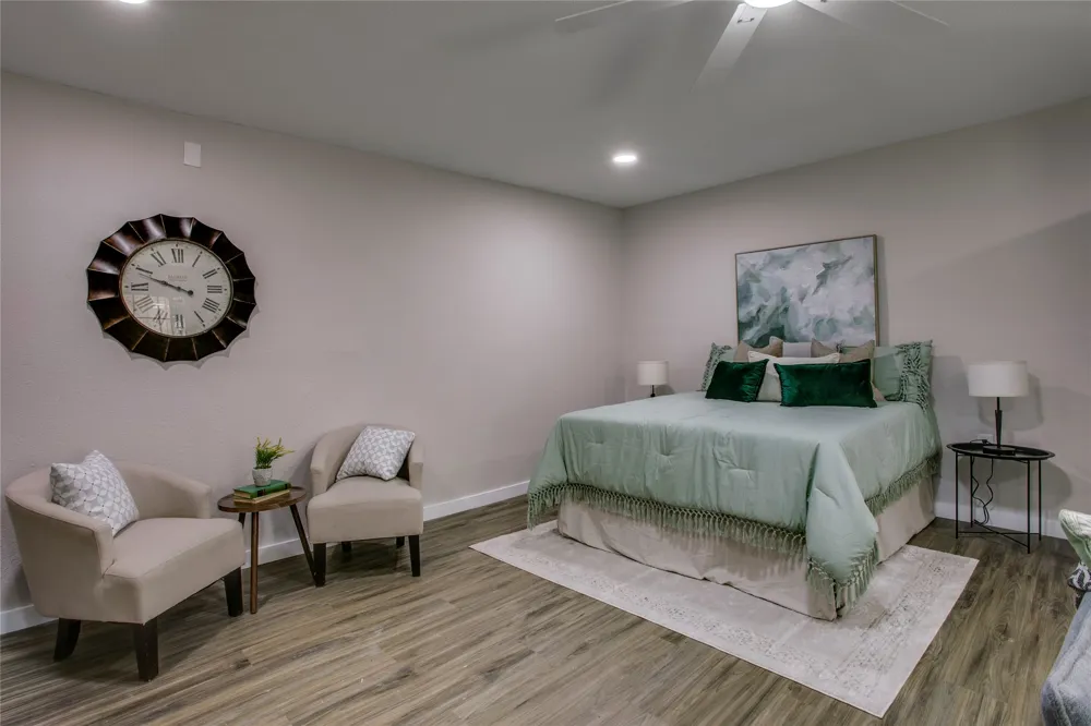 2635 Gladstone Drive Dallas, TX 75211