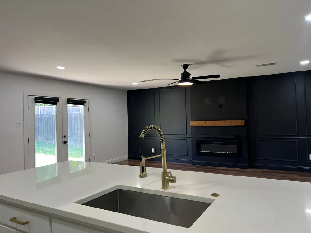 1809 Pilot Way Garland, TX 75040