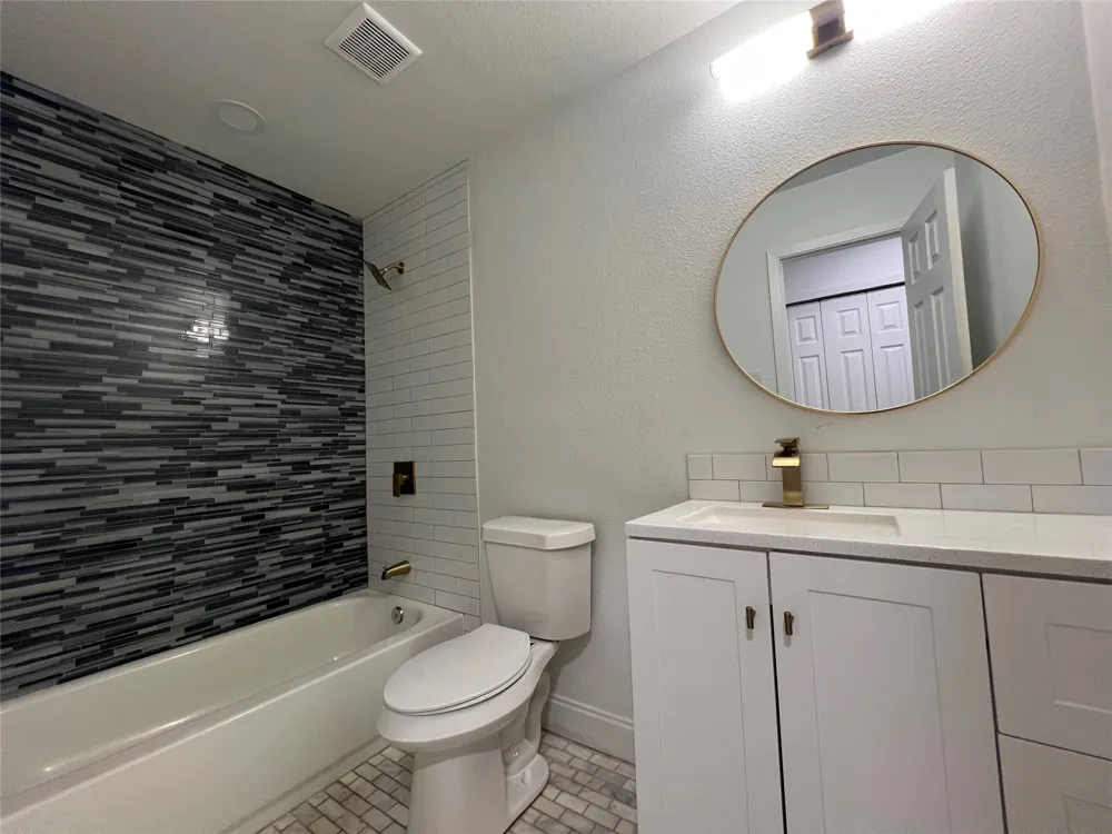 1809 Pilot Way Garland, TX 75040