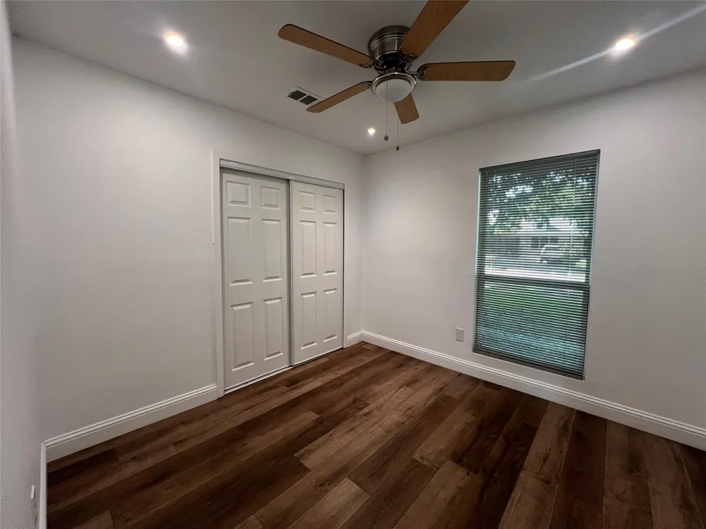 1809 Pilot Way Garland, TX 75040