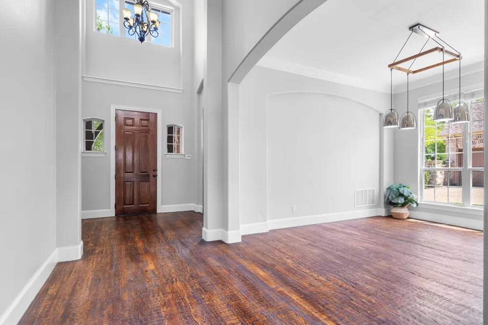 9161 Cedar Ridge Lantana, TX 76226