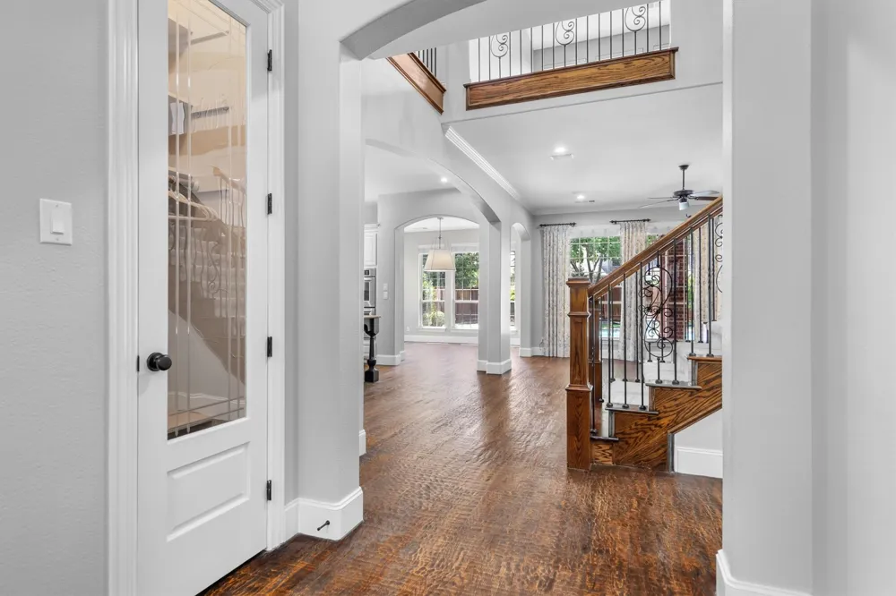 9161 Cedar Ridge Lantana, TX 76226