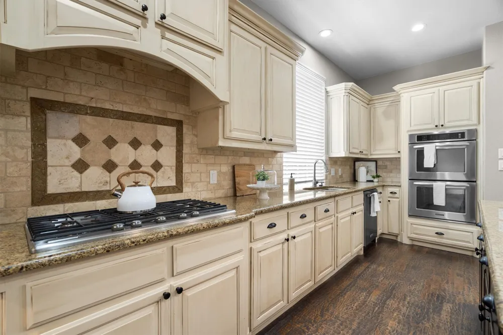 9161 Cedar Ridge Lantana, TX 76226