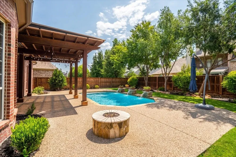 9161 Cedar Ridge Lantana, TX 76226