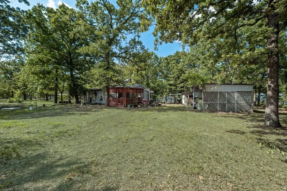 106 Hammer Road Eustace, TX 75124